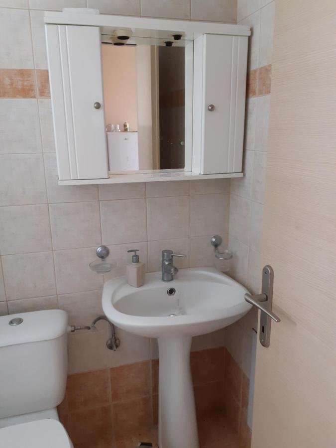 Anna Apartment Preveza Bagian luar foto